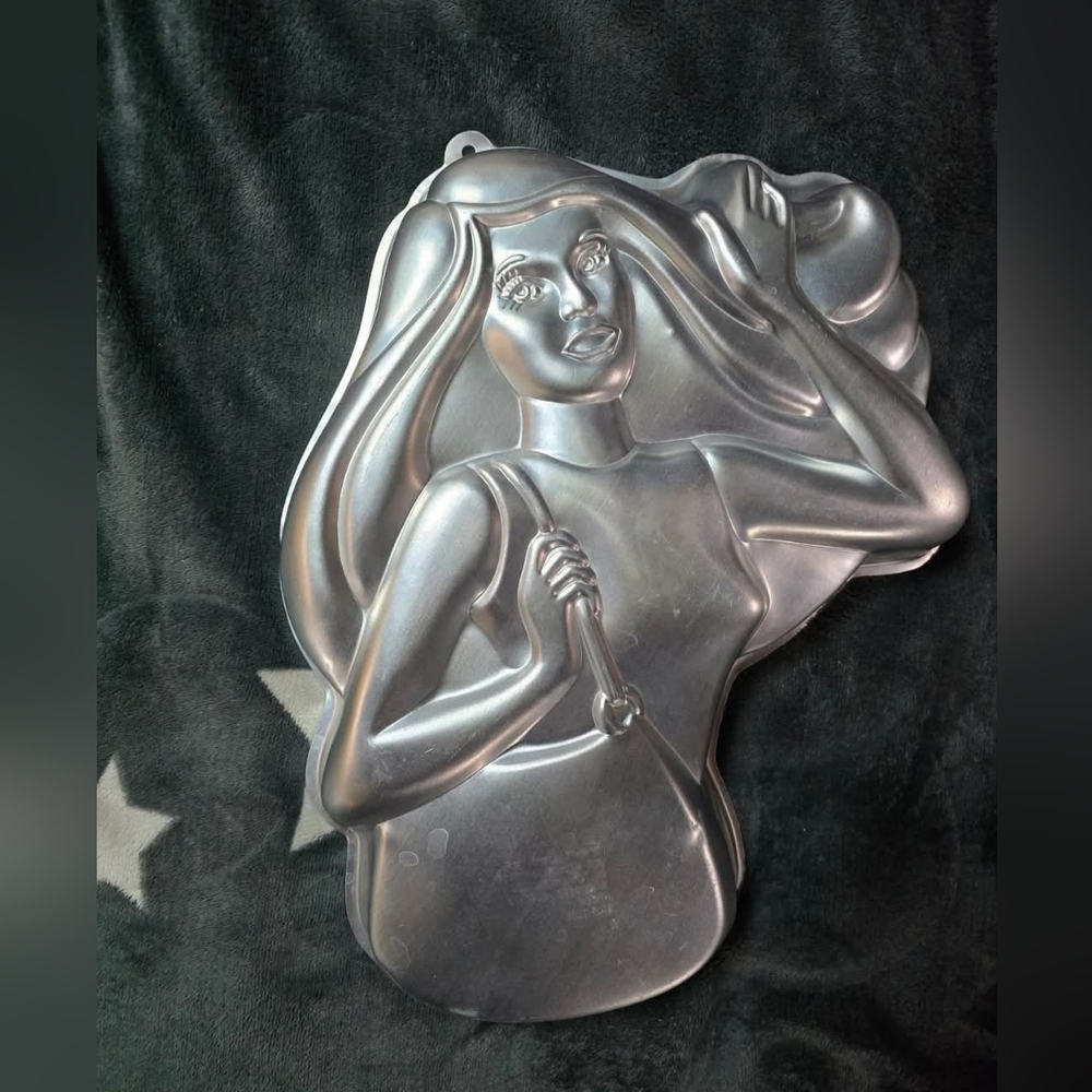 Vintage Wilton Barbie Cake Pan